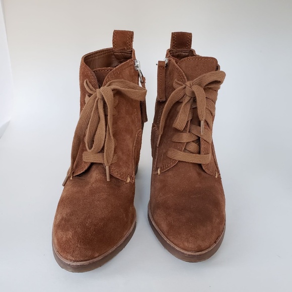 Dolce Vita Suede Heeled Boot - USA size 6.5 - Picture 2 of 9